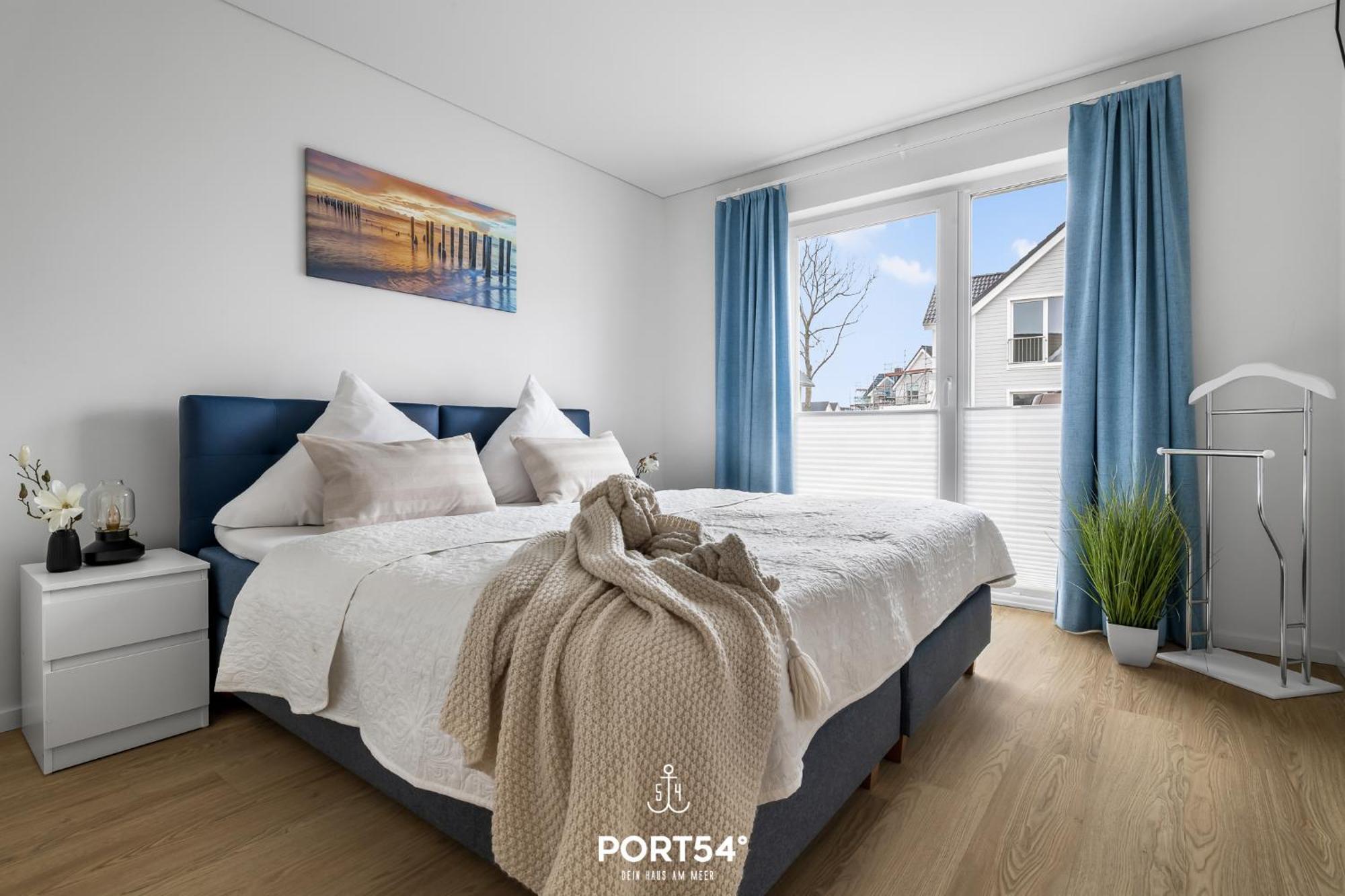 Pier 4t Apartment
